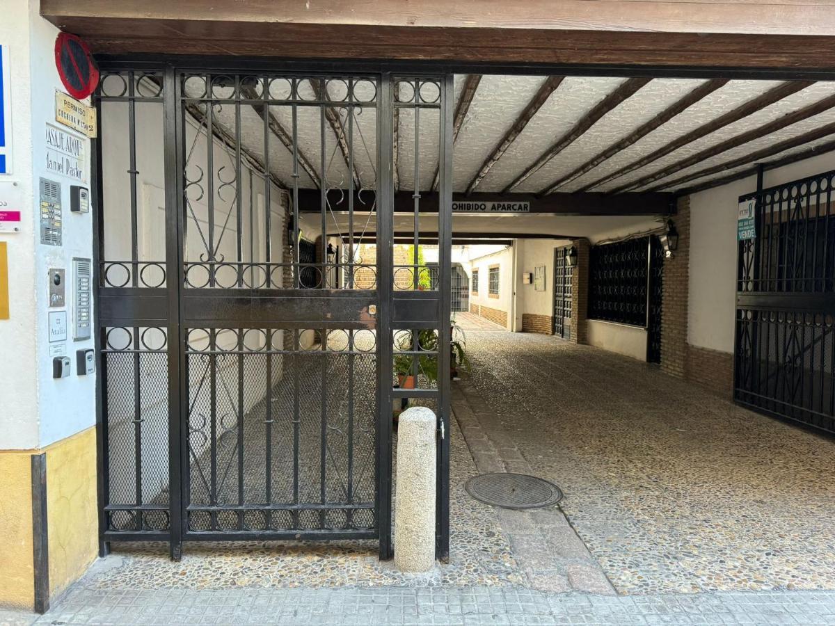 Apartamento Buen Pastor Con Parking Gratuito Córdoba Eksteriør bilde