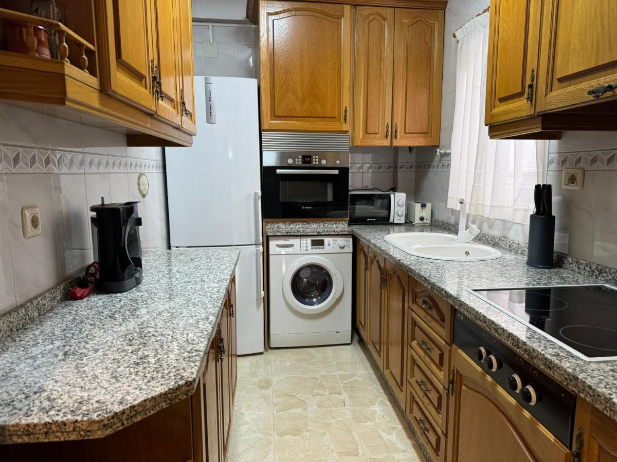 Apartamento Buen Pastor Con Parking Gratuito Córdoba Eksteriør bilde